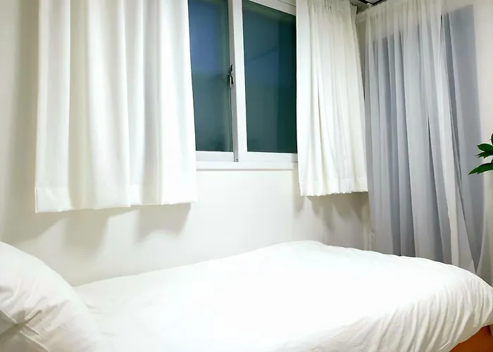 스카이 하우스, 서울 아파트 *