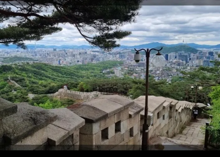 스카이 하우스, 서울 서울특별시